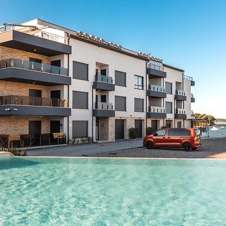 Danica S Bazenom Appartement