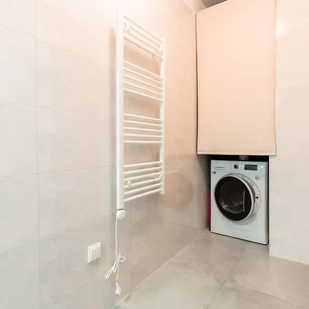 Apartment Danica S Bazenom Medulin